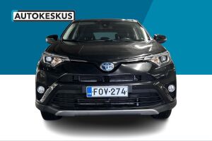 Toyota RAV4 esikatselu 27