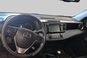 Toyota RAV4 esikatselu 2