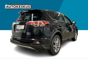 Toyota RAV4 esikatselu 4