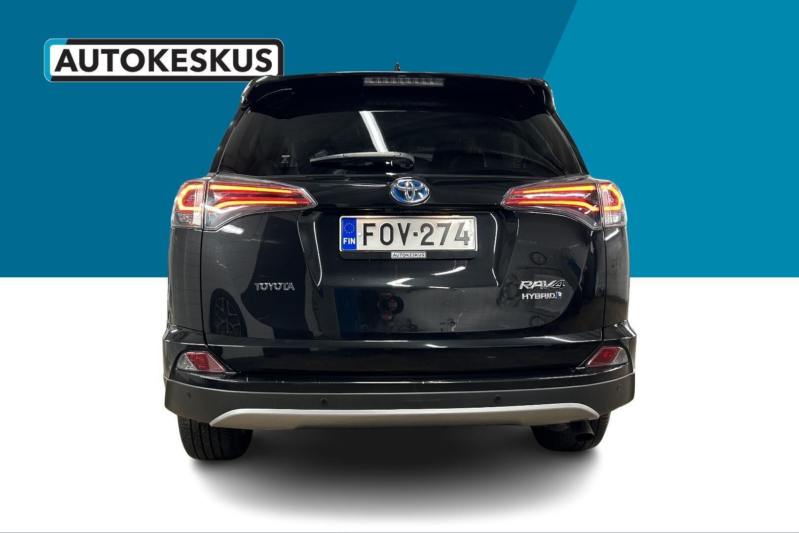 Toyota RAV4 iso kuva 5