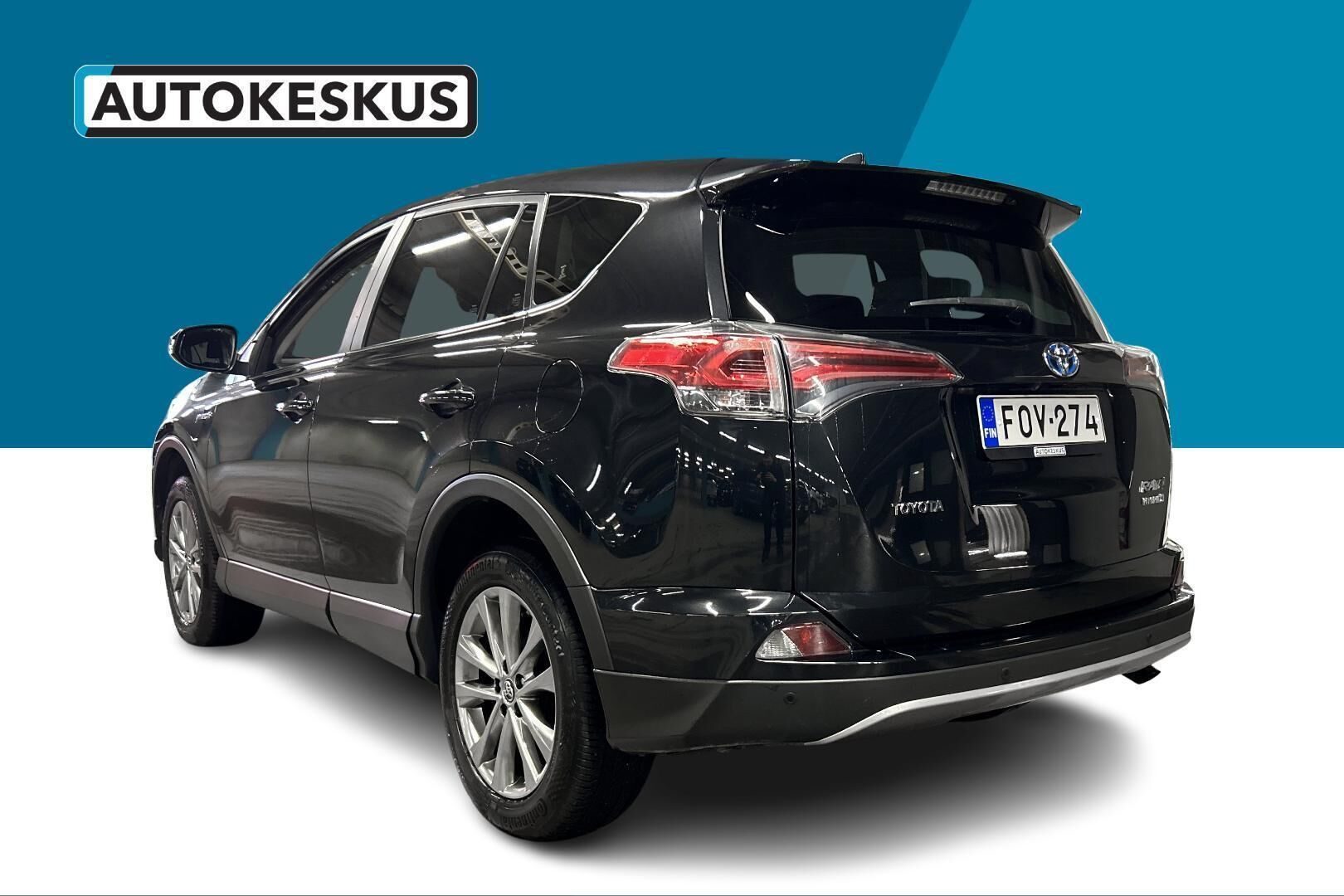Toyota RAV4 iso kuva 6