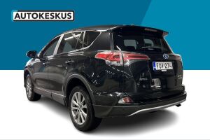 Toyota RAV4 esikatselu 6