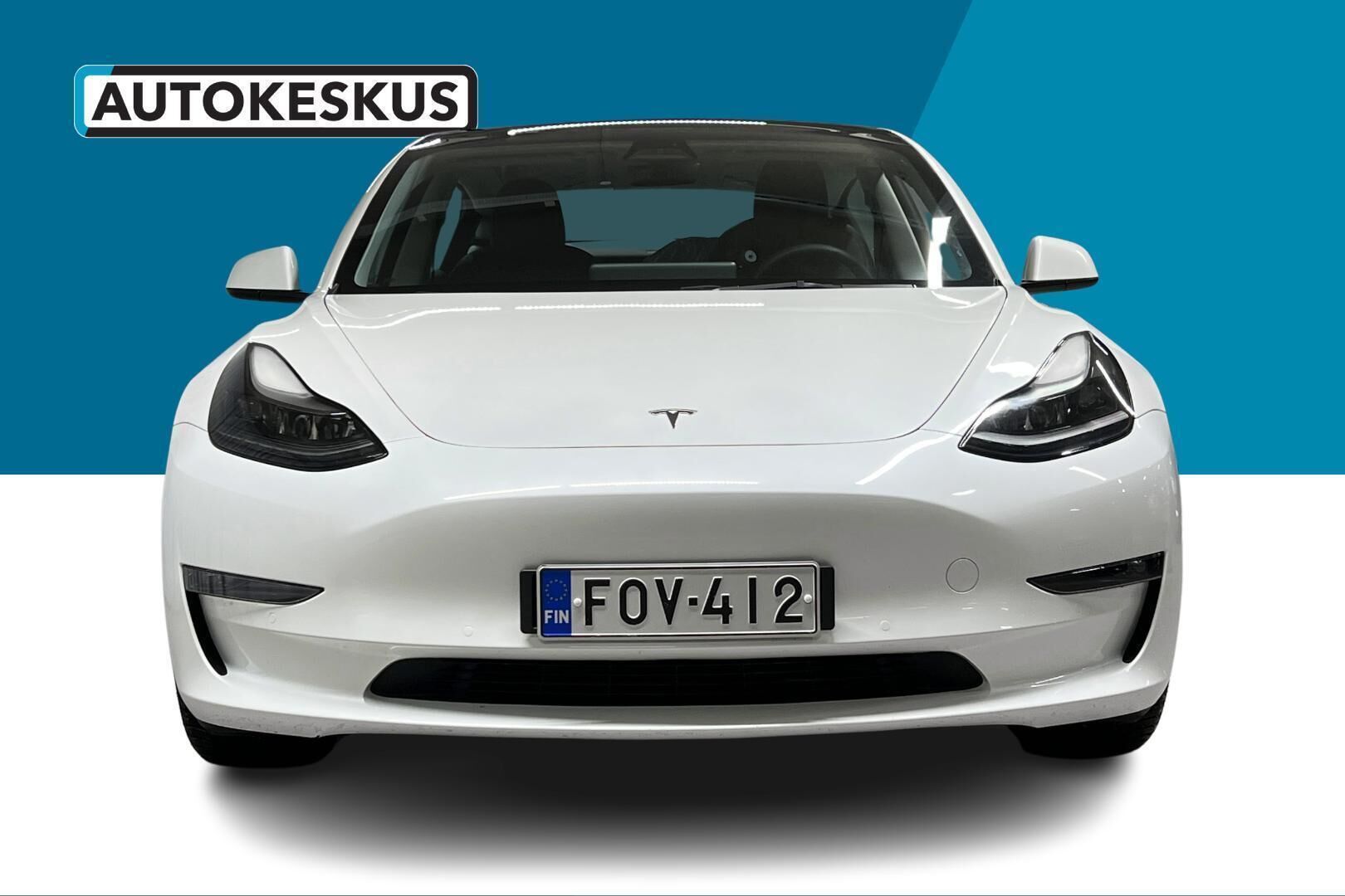 Tesla Model 3 iso kuva 1
