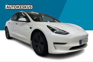 Tesla Model 3 esikatselu 13