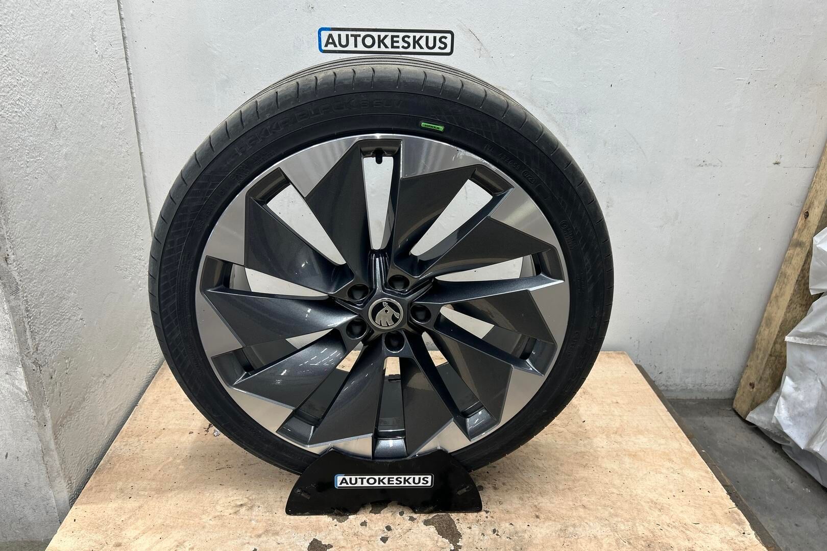 Skoda Enyaq iso kuva 23