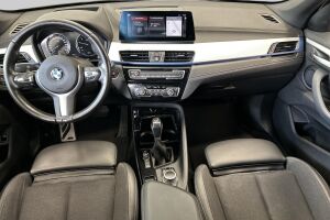 BMW X1 esikatselu 11