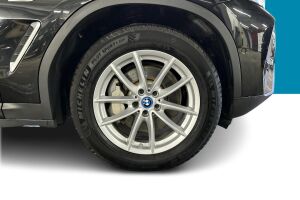 BMW X3 esikatselu 12