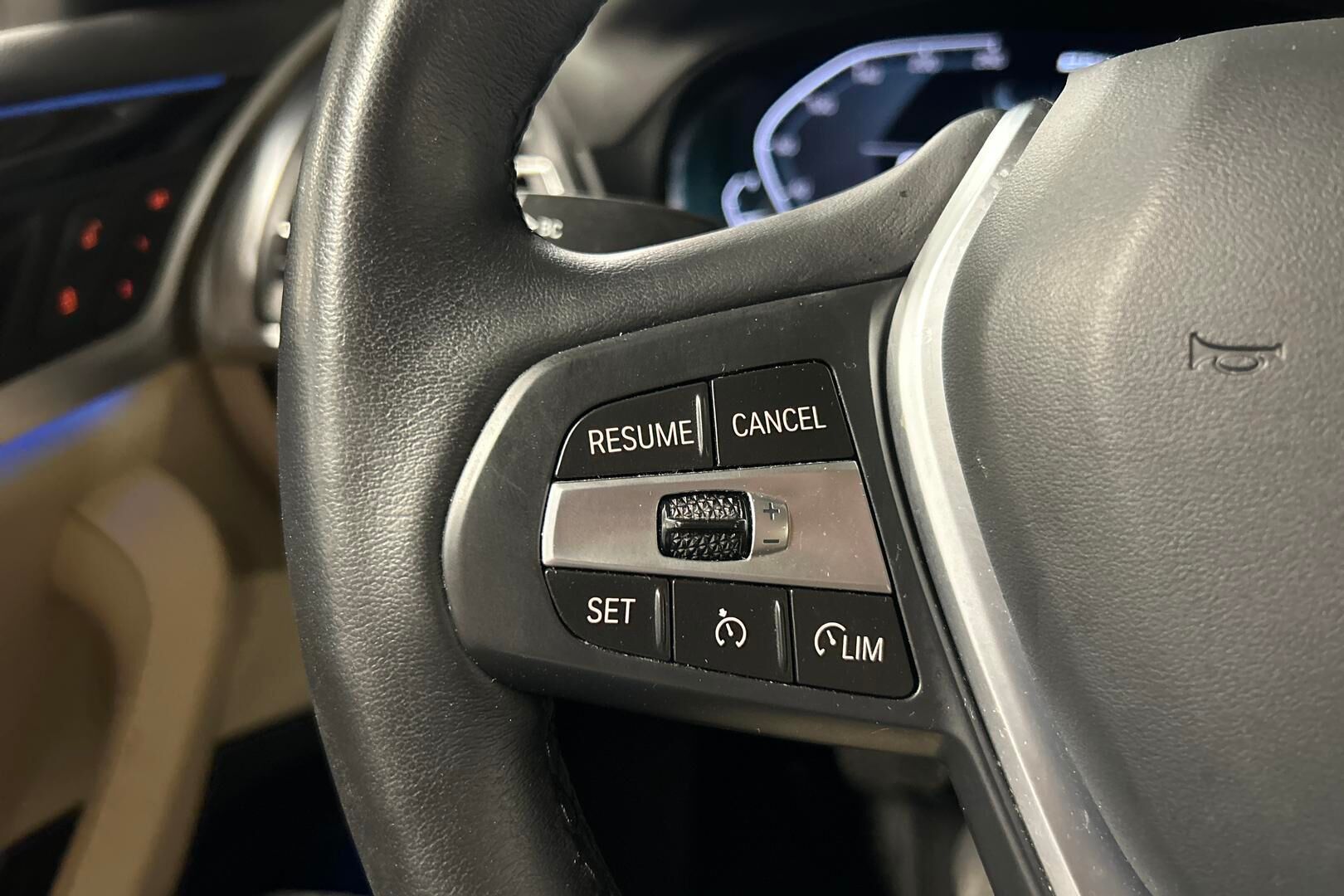 BMW X3 iso kuva 20