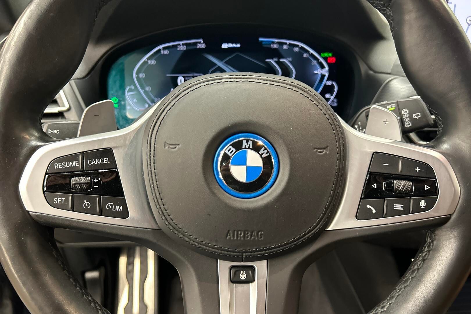 BMW X3 iso kuva 20