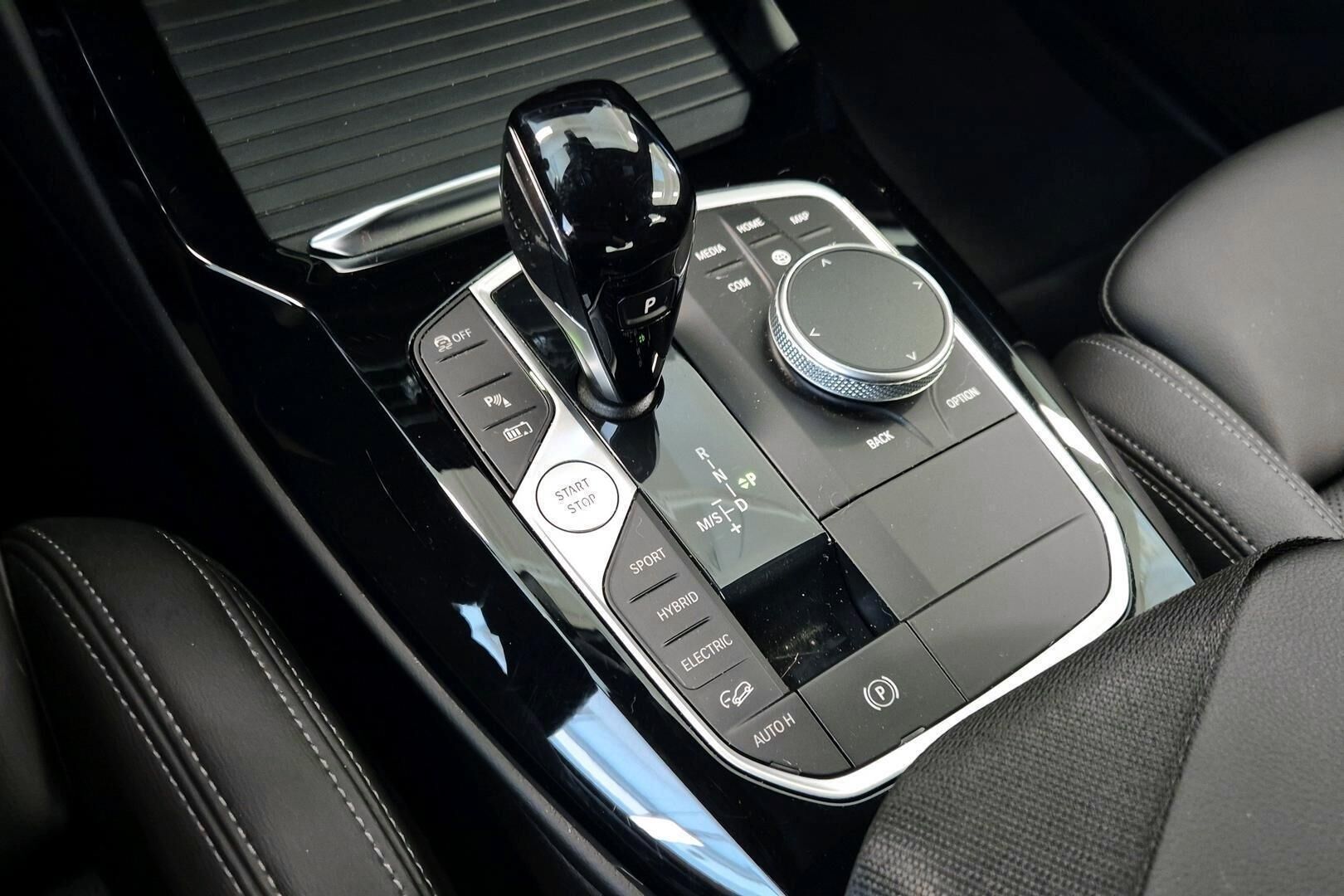 BMW X3 iso kuva 23