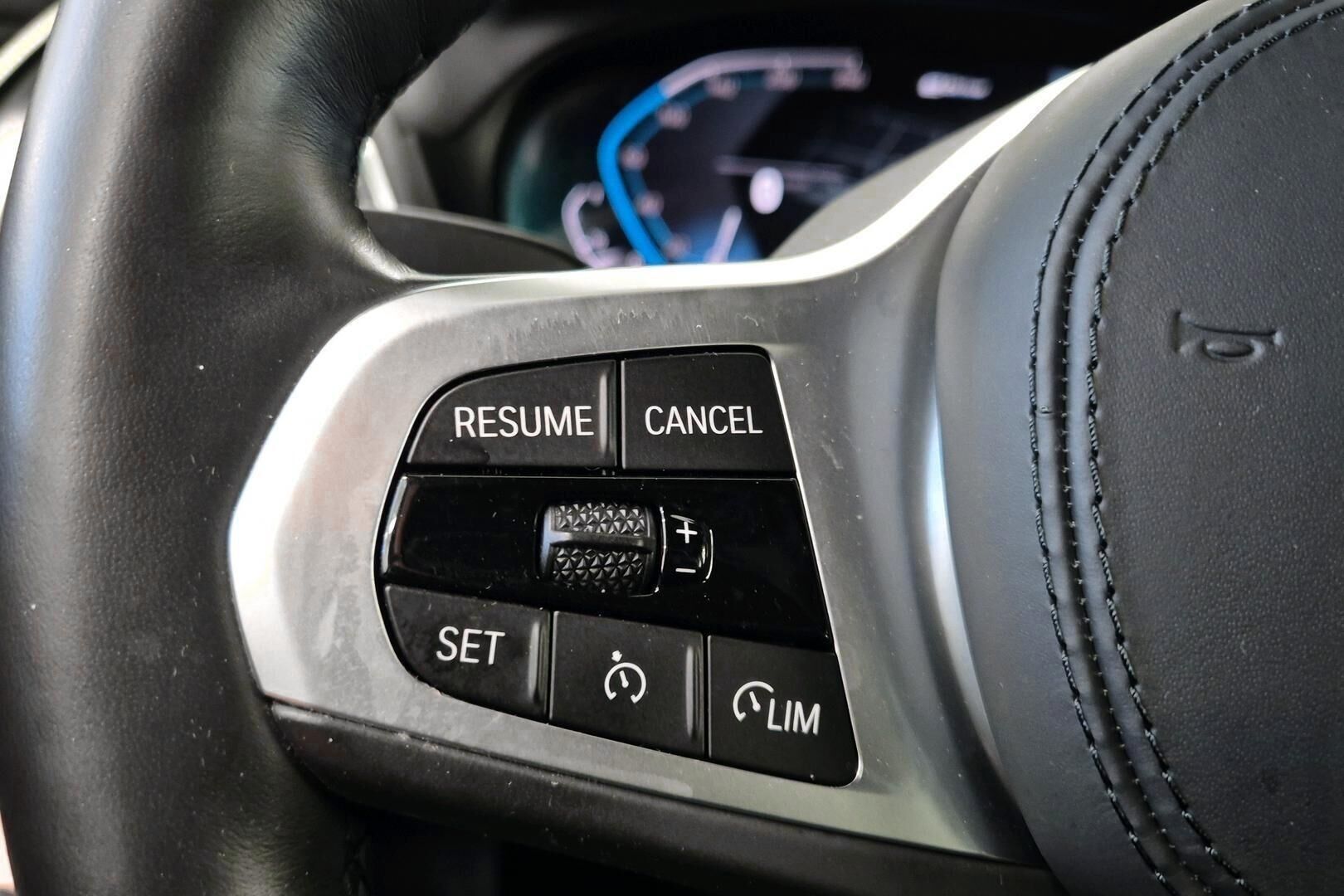 BMW X3 iso kuva 12