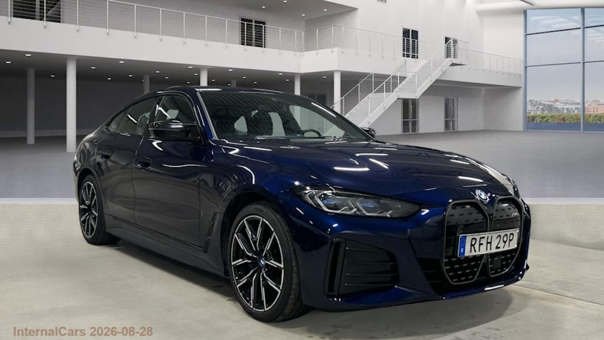 BMW I4 M50 iso kuva 2