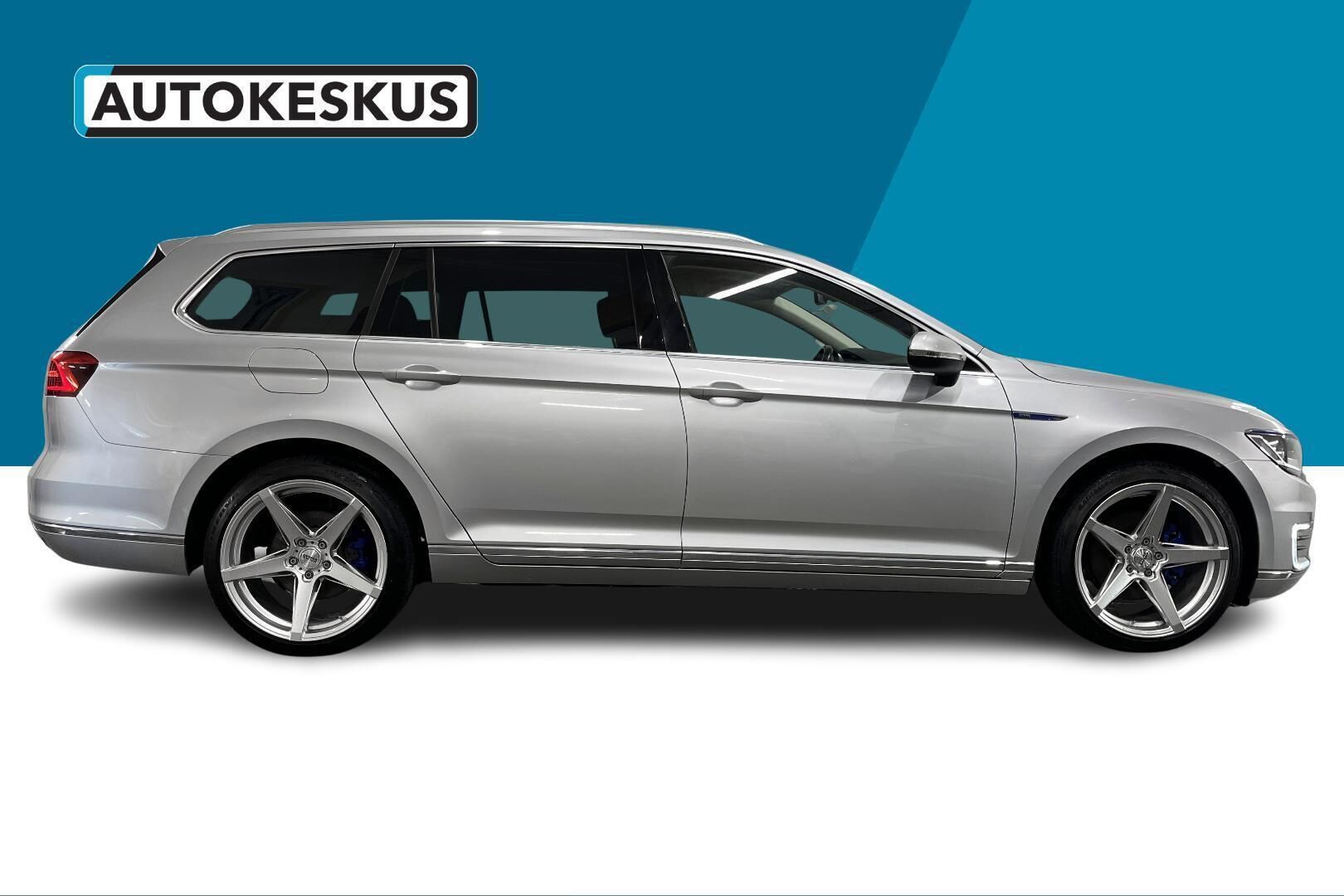 Volkswagen Passat iso kuva 4