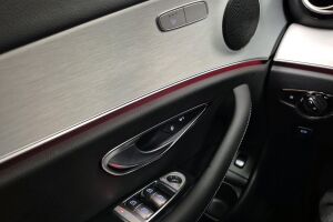 Mercedes-Benz E esikatselu 23