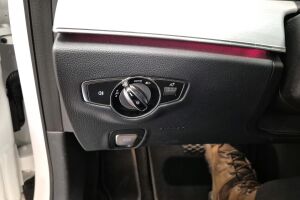 Mercedes-Benz E esikatselu 10