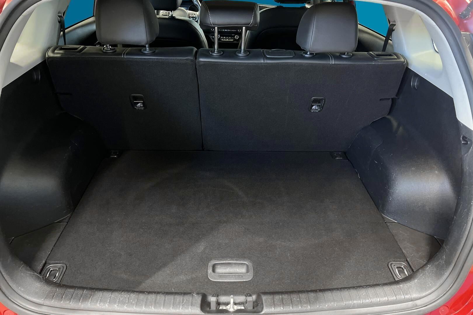 Kia Niro iso kuva 25