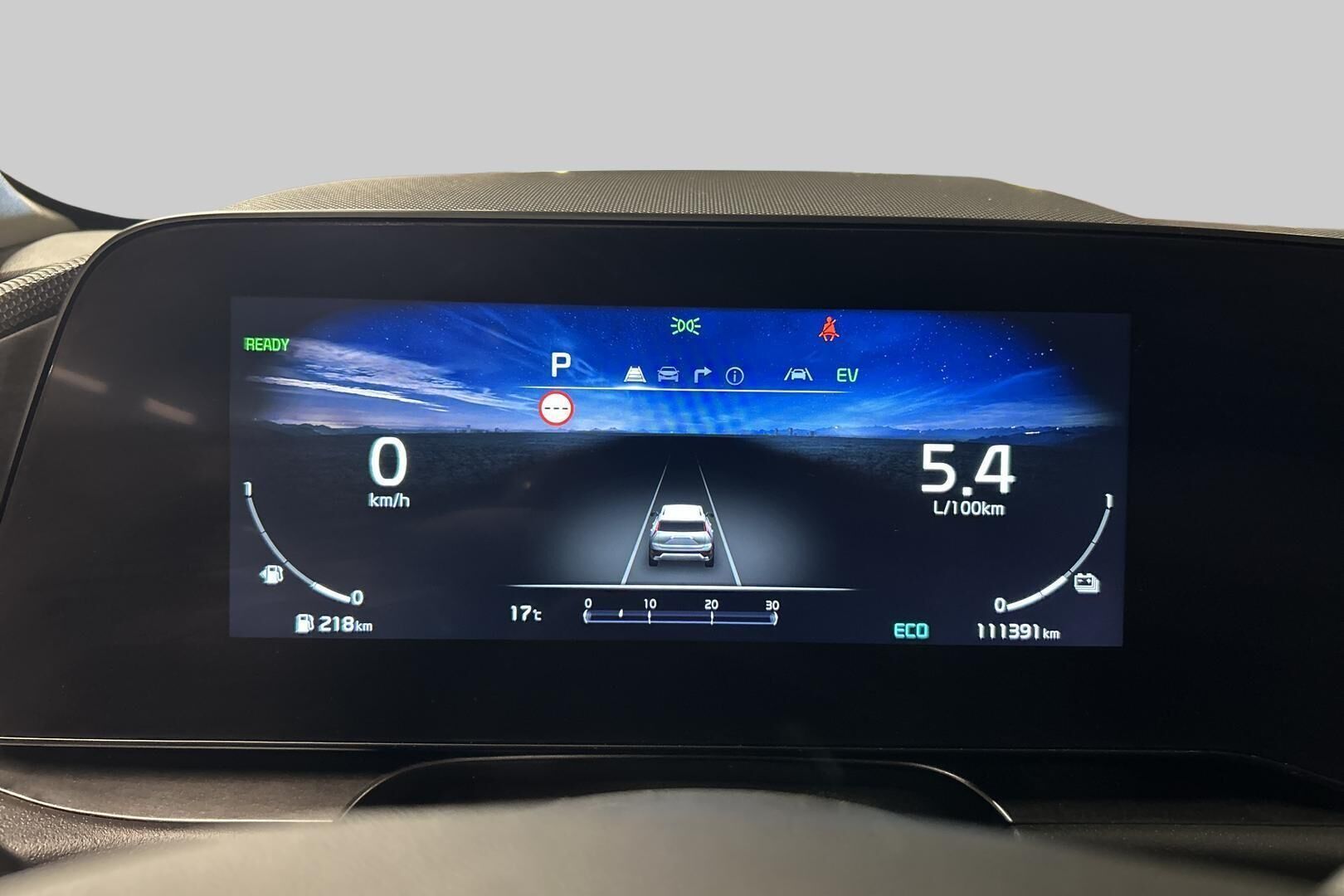 Kia Niro iso kuva 16