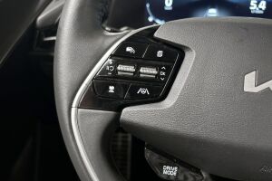Kia Niro esikatselu 18