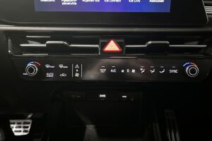 Kia Niro esikatselu 32
