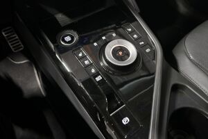 Kia Niro esikatselu 34