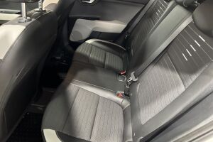 Kia Stonic esikatselu 10