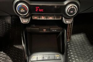 Kia Stonic esikatselu 19