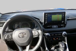 Toyota RAV4 esikatselu 1