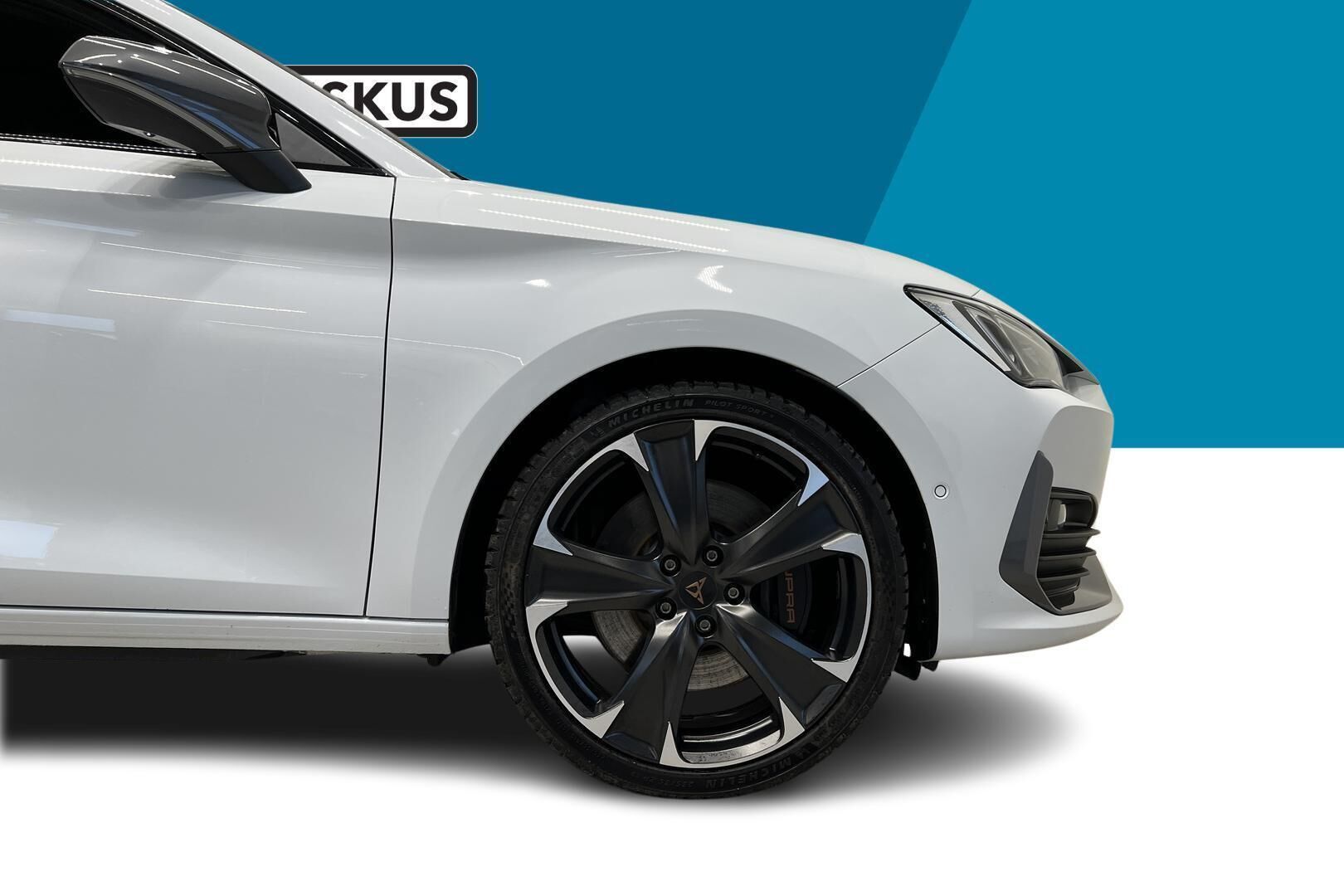Cupra Leon iso kuva 13