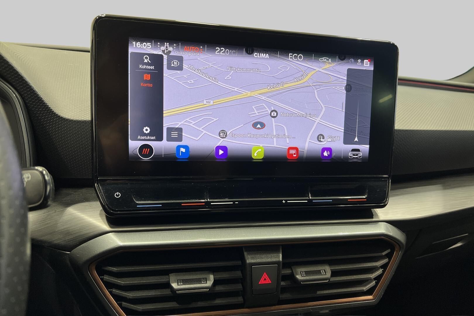 Cupra Leon iso kuva 15