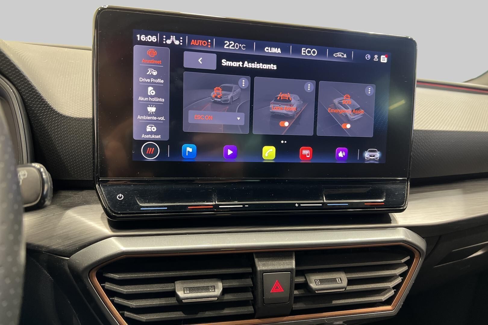 Cupra Leon iso kuva 23