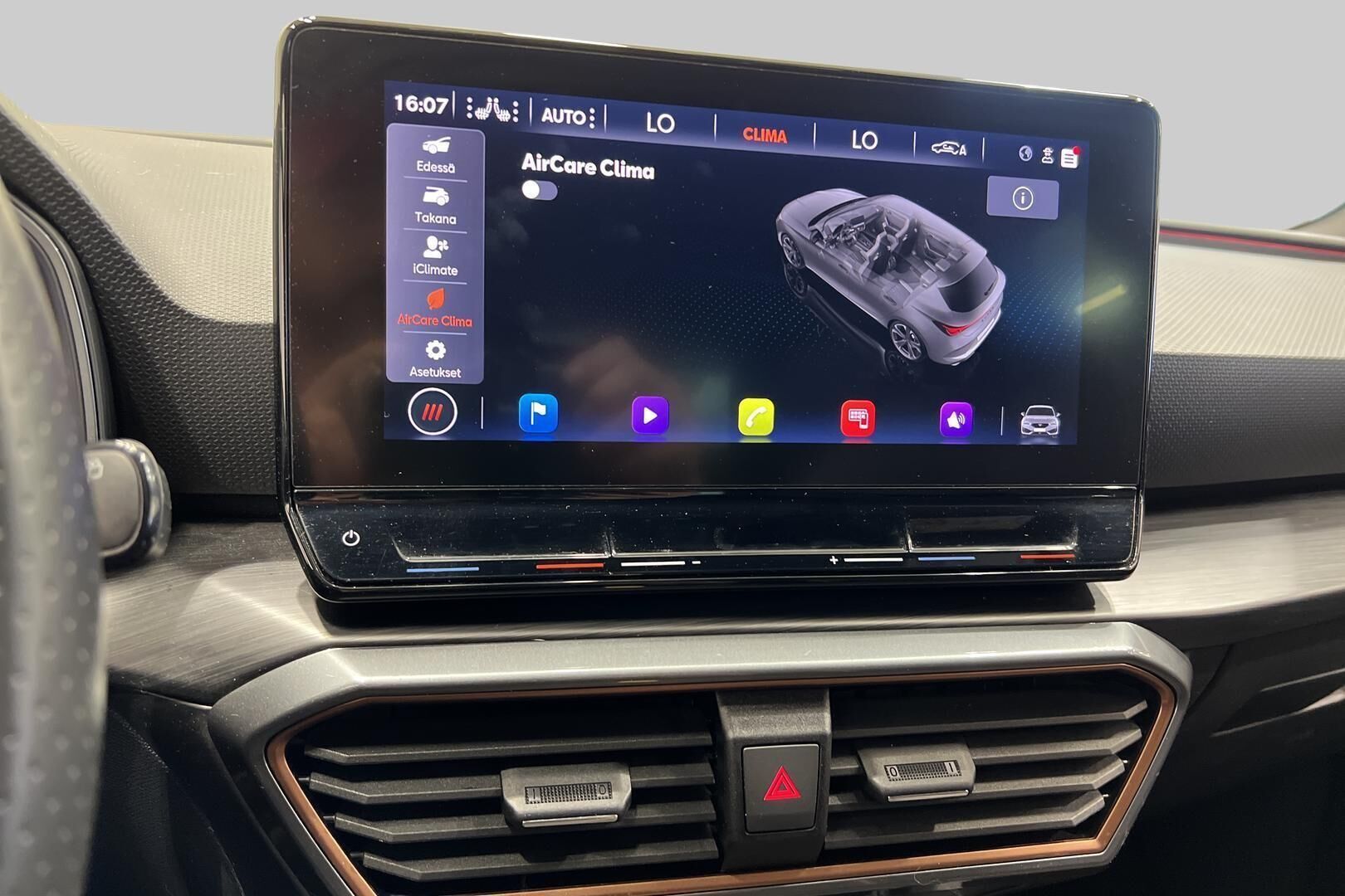 Cupra Leon iso kuva 30