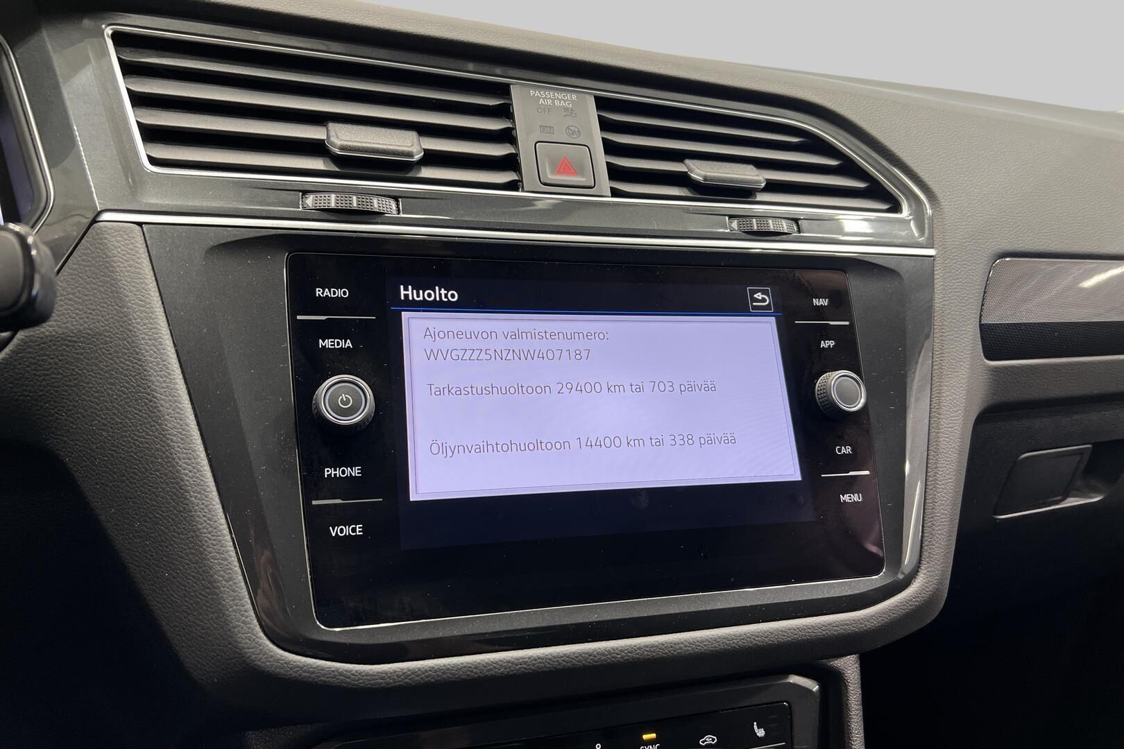 Volkswagen Tiguan iso kuva 16