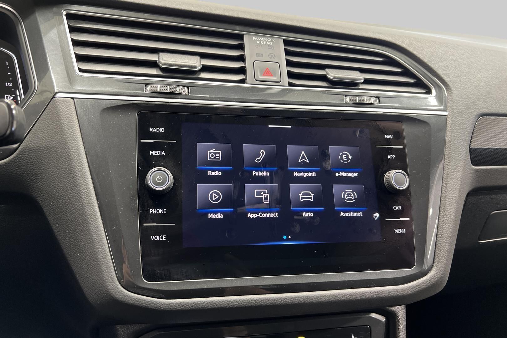 Volkswagen Tiguan iso kuva 20