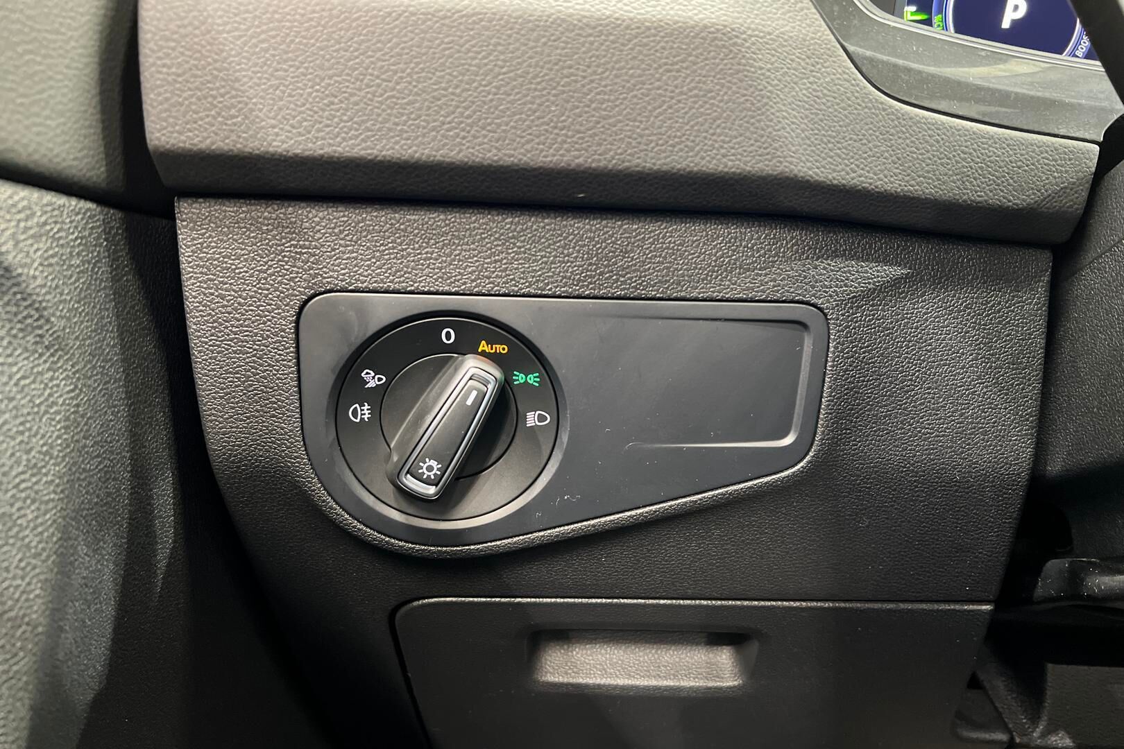 Volkswagen Tiguan iso kuva 31