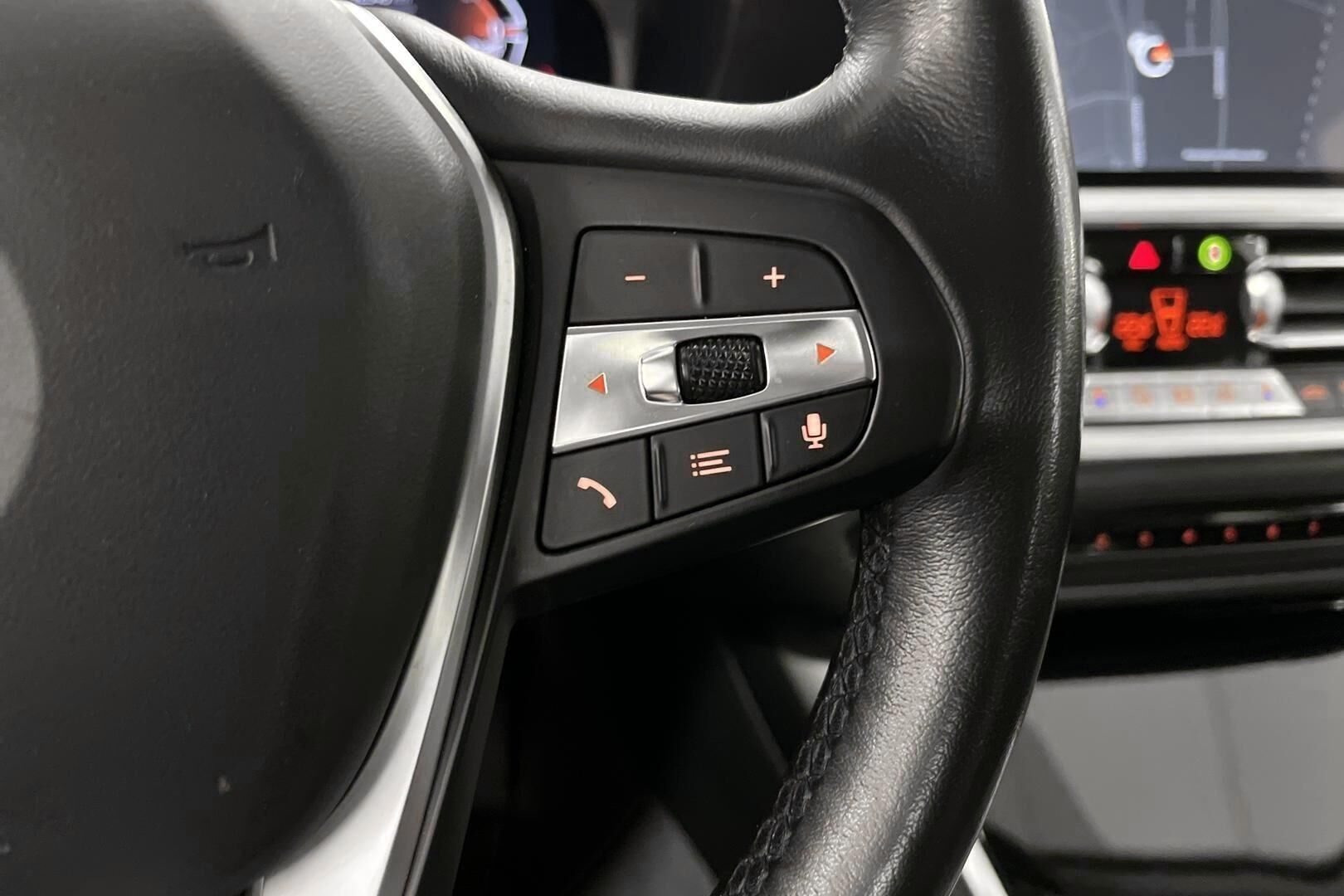 BMW 3-sarja iso kuva 18