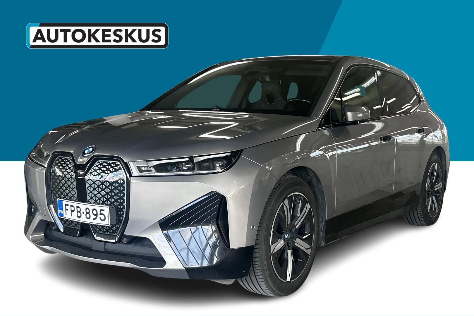 BMW iX iso kuva 0