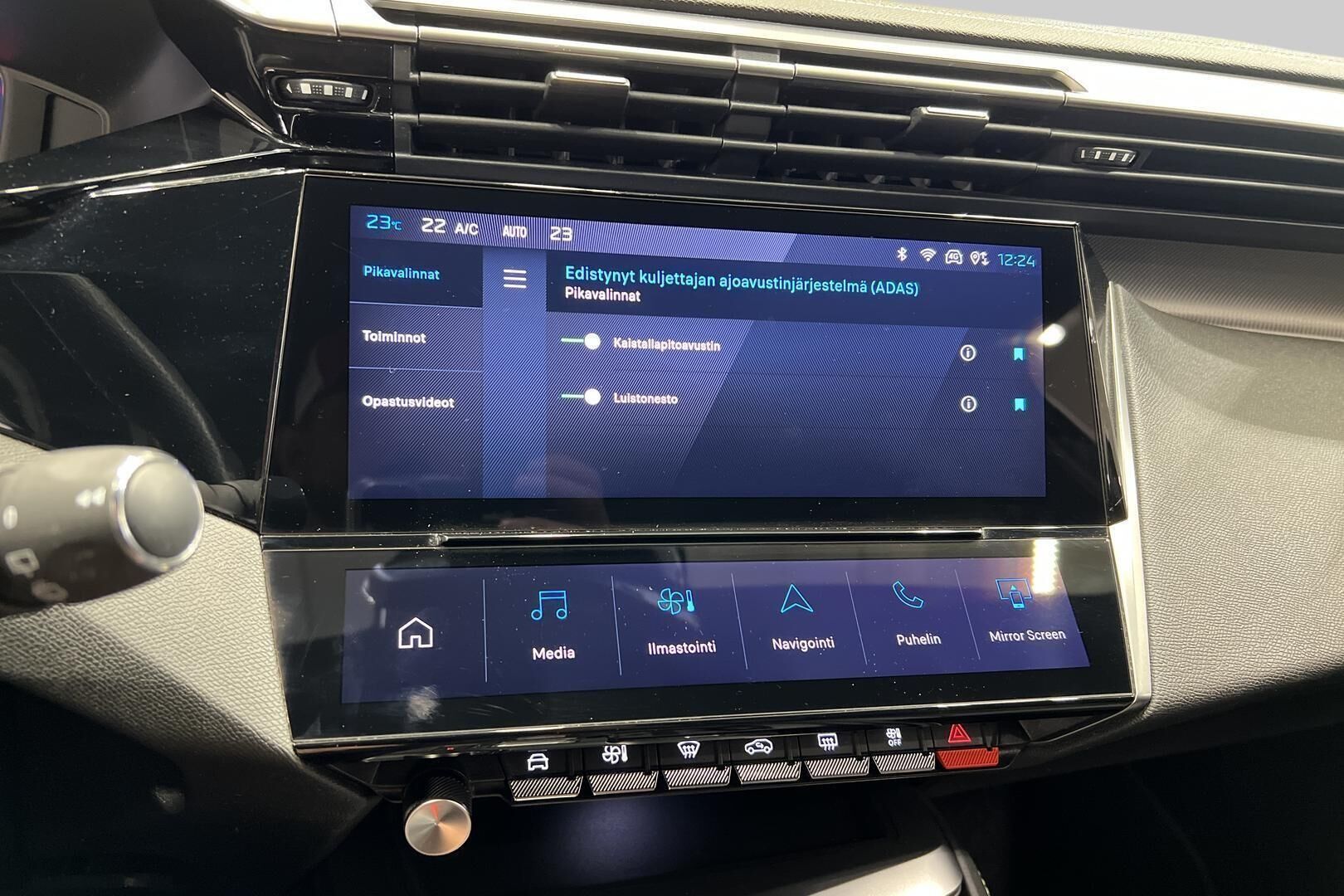 Peugeot 308 iso kuva 27