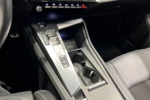 Peugeot 308 esikatselu 30
