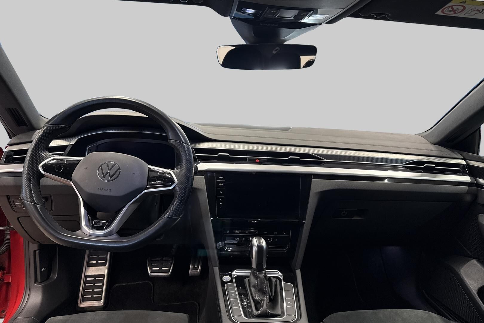 Volkswagen Arteon iso kuva 10