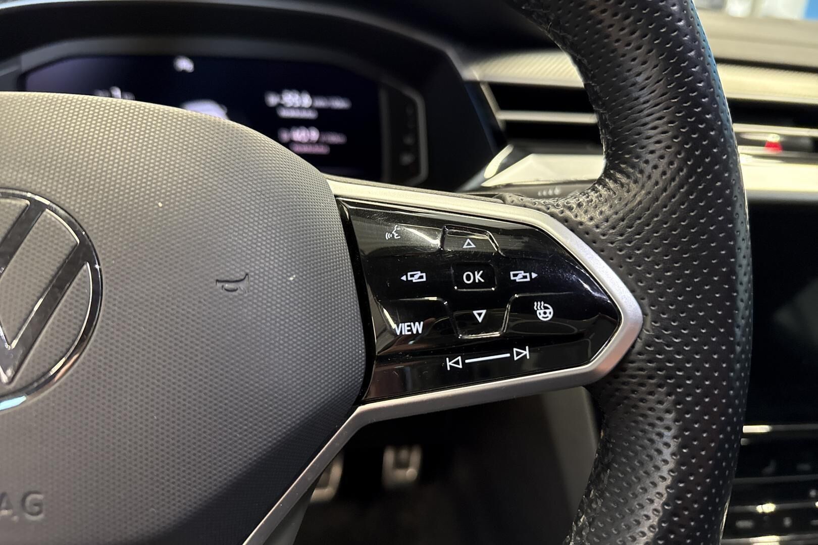 Volkswagen Arteon iso kuva 16