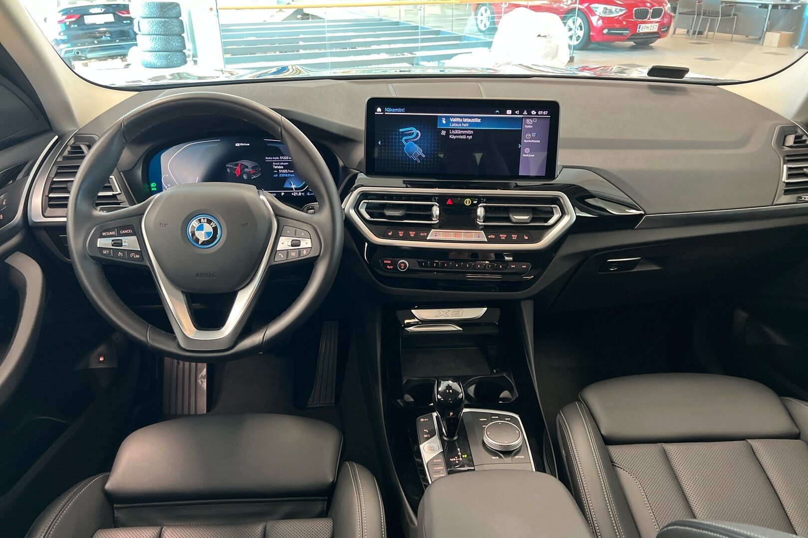 BMW X3 iso kuva 16