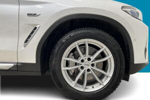 BMW X3 esikatselu 12