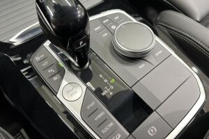 BMW X3 esikatselu 20