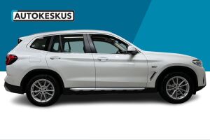 BMW X3 esikatselu 4