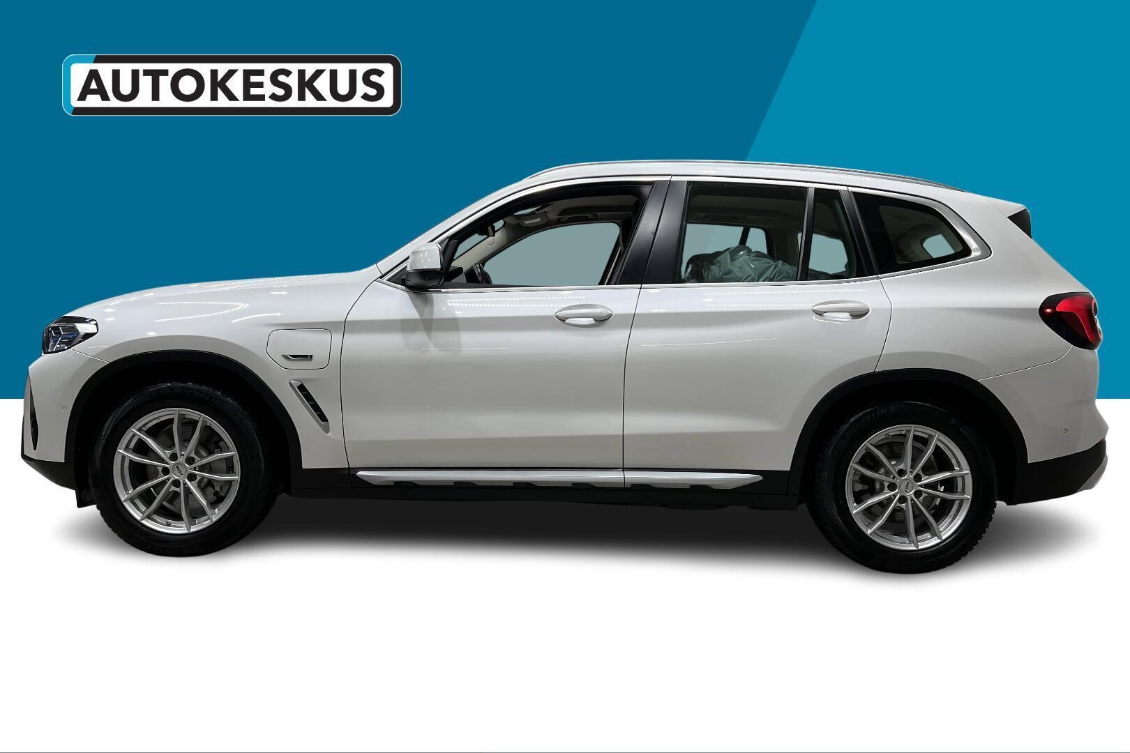 BMW X3 iso kuva 7