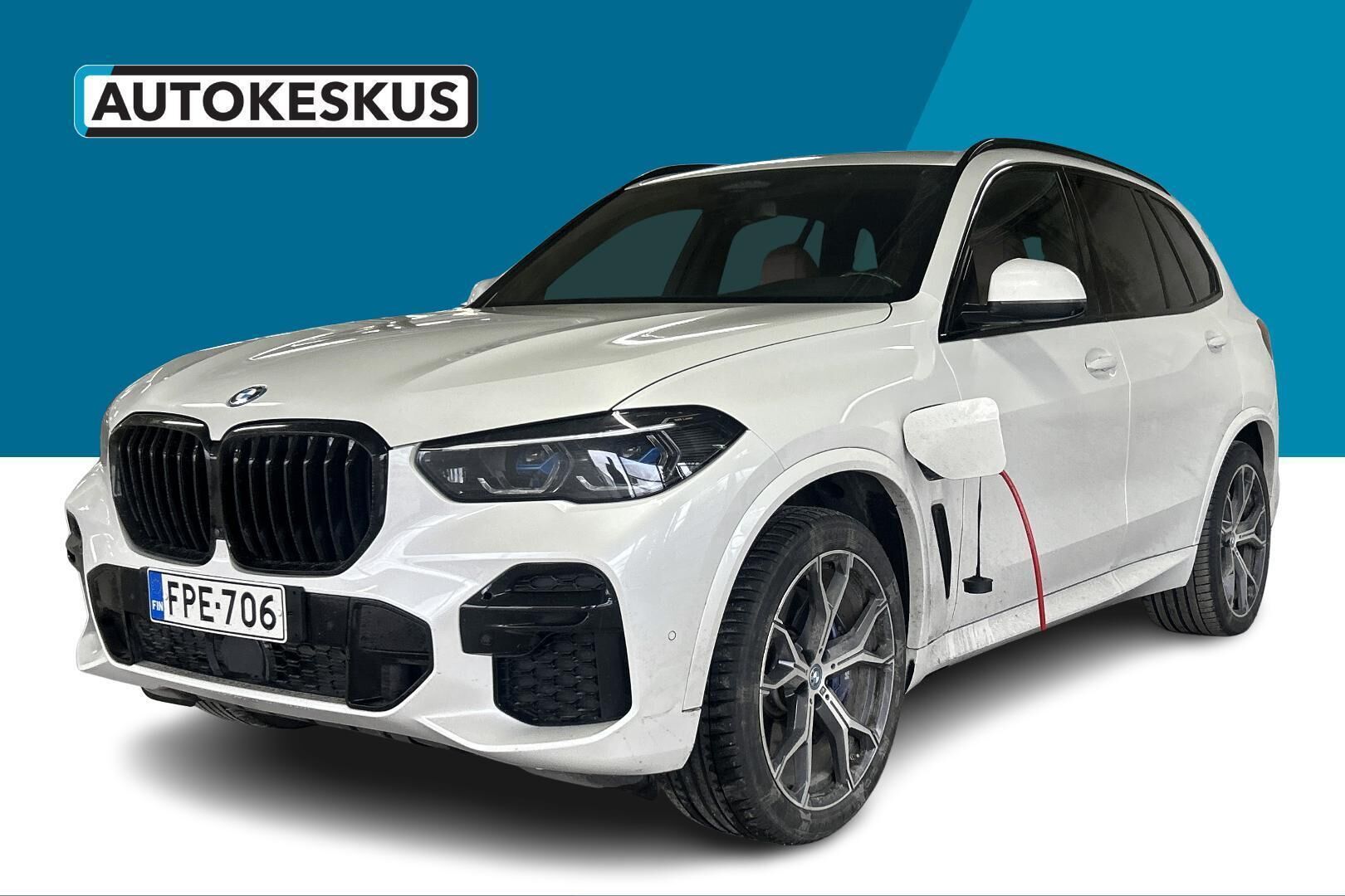 BMW X5 iso kuva 0