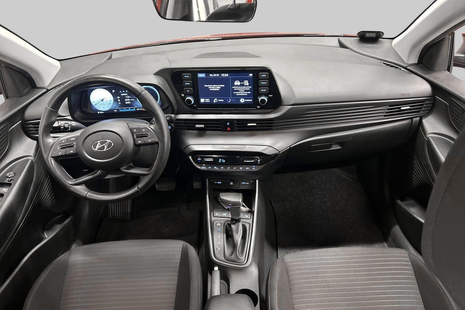 Hyundai i20 Hatchback iso kuva 11