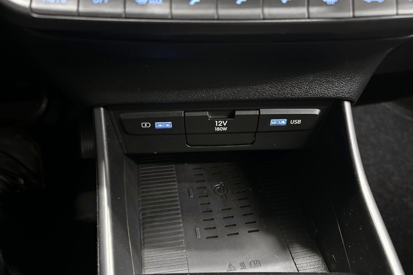 Hyundai i20 Hatchback iso kuva 18