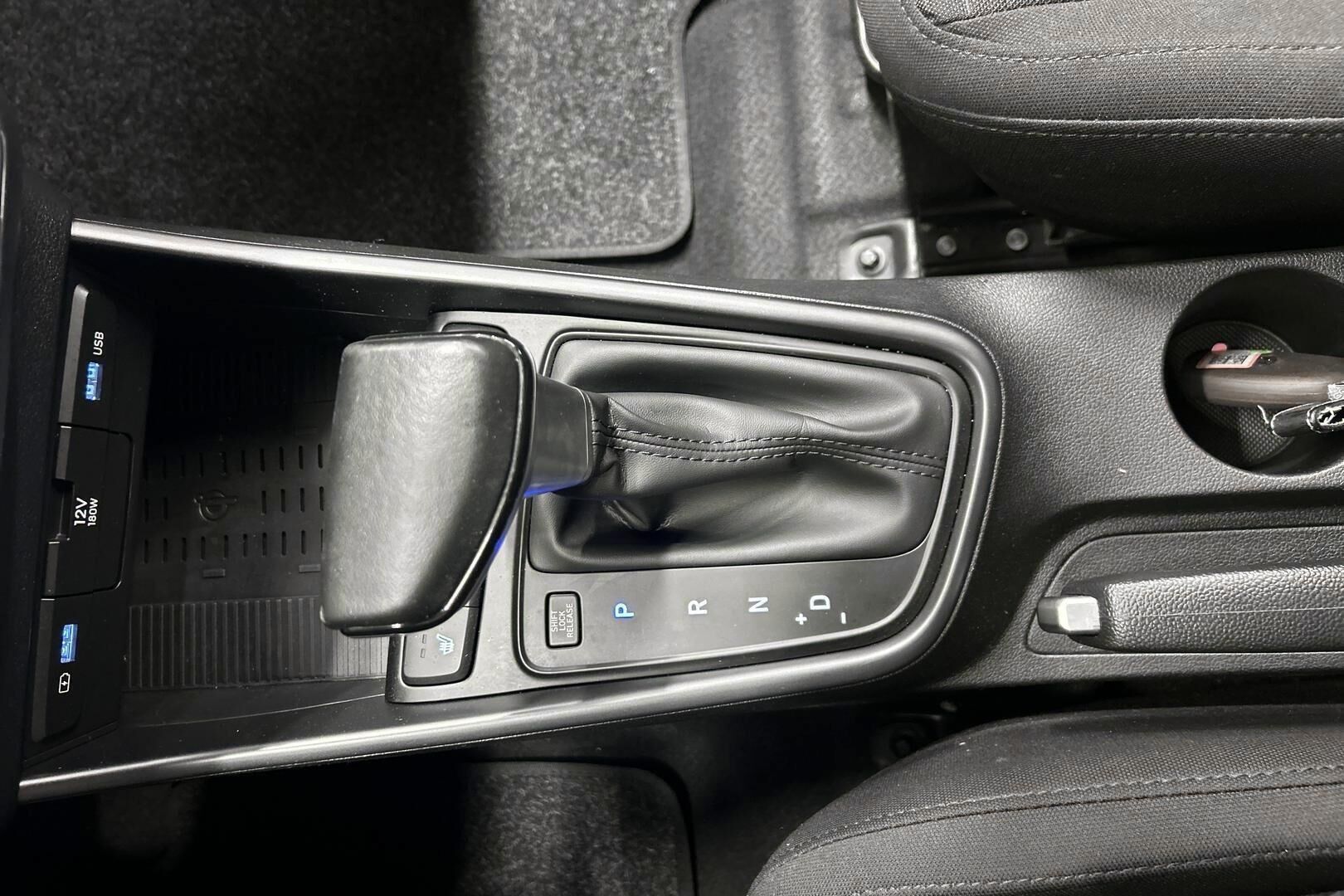 Hyundai i20 Hatchback iso kuva 20