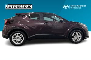 Toyota C-HR esikatselu 3